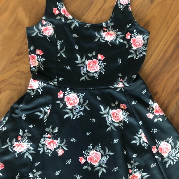 H&M sleeveless jersey dress floral - 10 - Picture 4 of 4